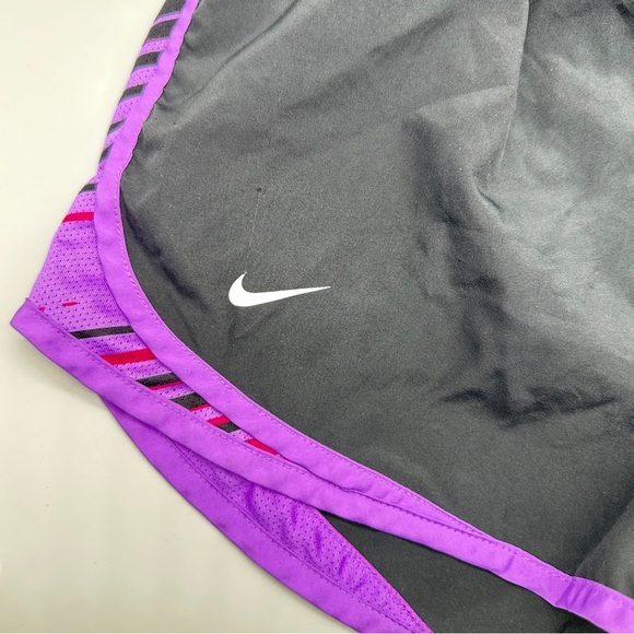Nike Dri-FIT Women’s Running Shorts – Size M – Black & Purple Trim - Picture 4 of 4